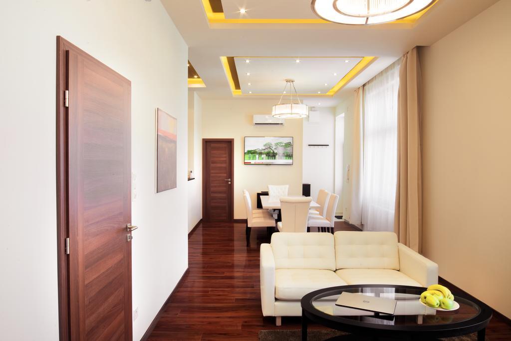 Apartament Chairman's *